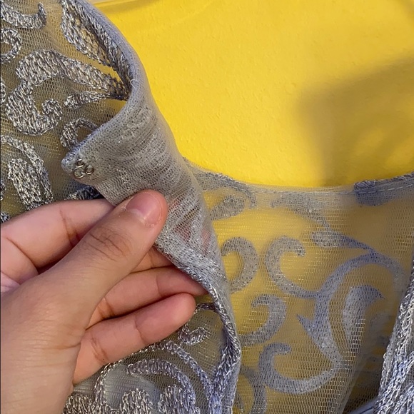 Dress - Picture 9 of 15